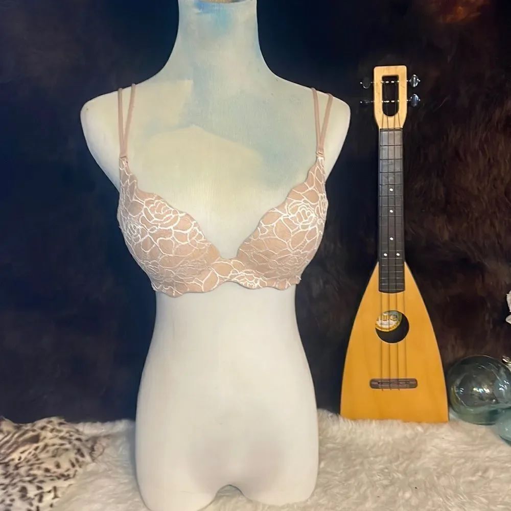 Victoria’s Secret bra 34C (4550)